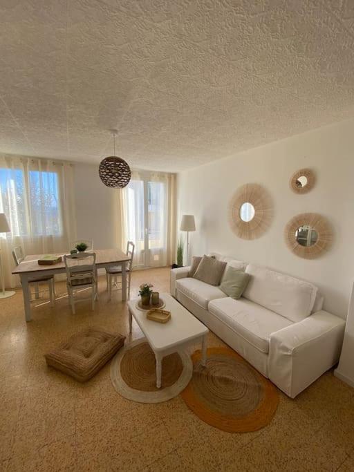 Beau T3 Proche Base Navale Et Ecoles Superieures Apartment ตูลง ภายนอก รูปภาพ