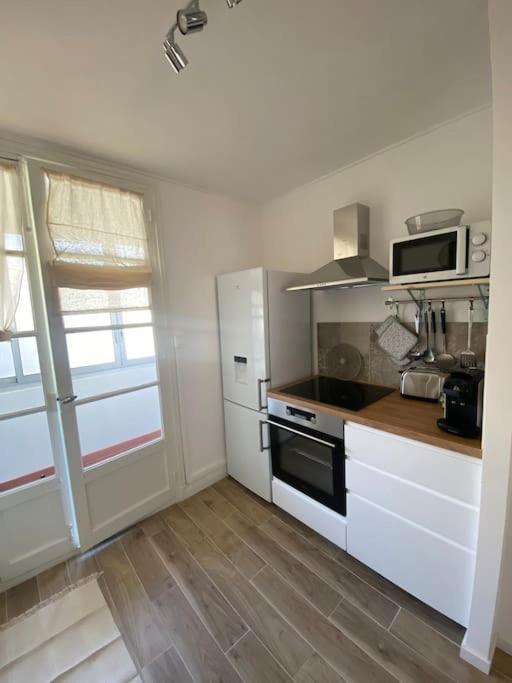 Beau T3 Proche Base Navale Et Ecoles Superieures Apartment ตูลง ภายนอก รูปภาพ